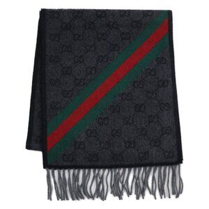 Gucci GG Pattern Sherry Scarf ) Gray
